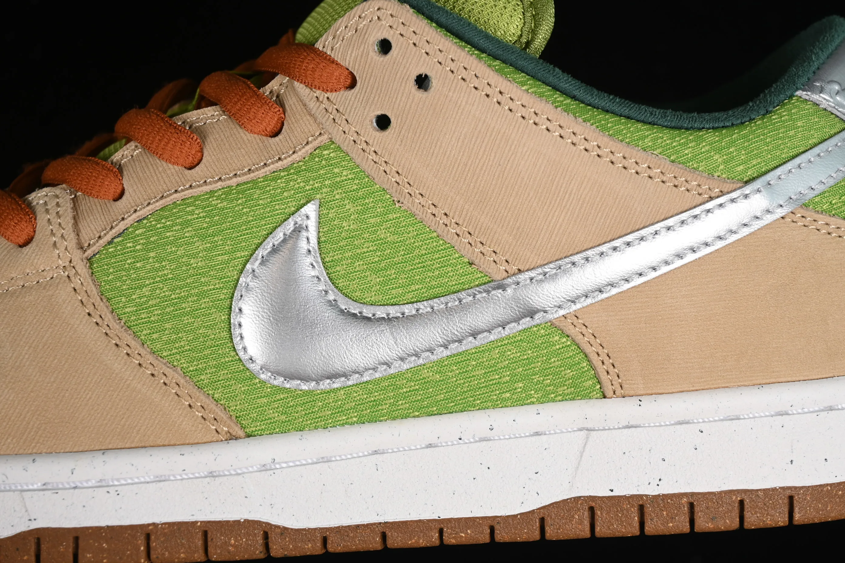 All categories Nk SB Dunk series Nk SB Dunk Low low-top sneakers C version Nk SB Dunk Low "Escargot" snail SB low-top casual sneakers FQ7585-200
